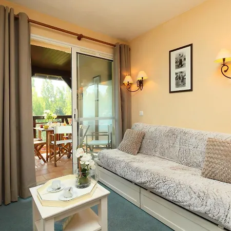 L'oree Du Golf-2 By Interhome *