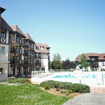 Apartment L'oree Du Golf-2 By Interhome Deauville